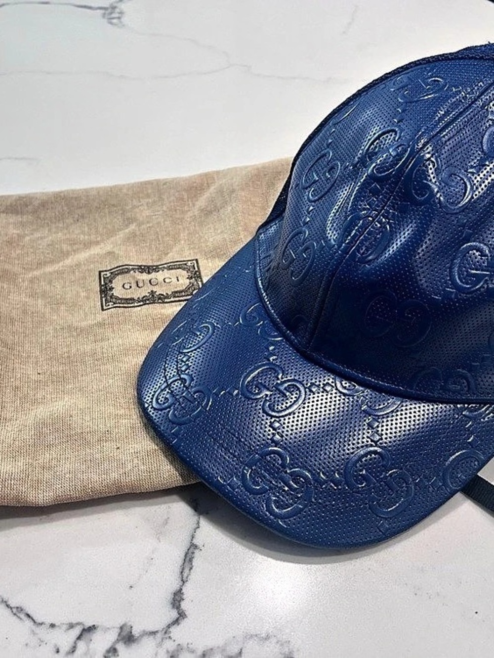 Gucci GG SUPREME Leather baseball cap Blue Size Large Like New